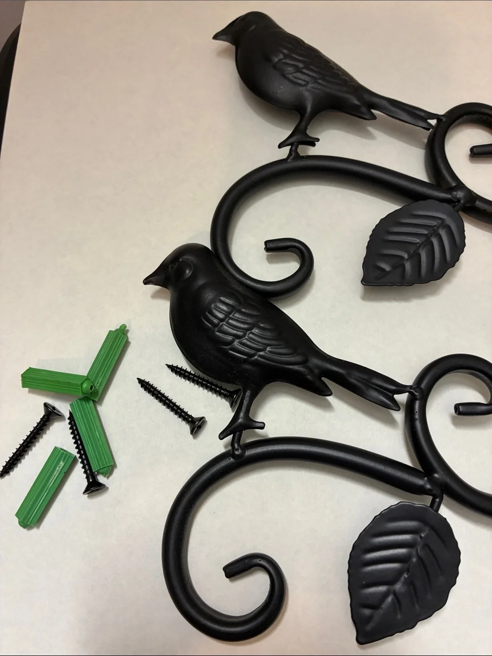 Decorative Black Metal Bird & Leaf Wall Hook Set - Home Wall Decor x 2